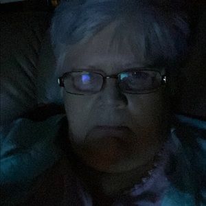 Meet your Posher, Connie